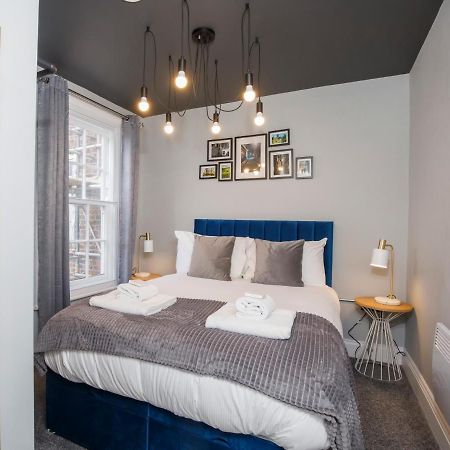 Bateman, Modern City Centre Apartment Sleeps 6 York Exterior foto