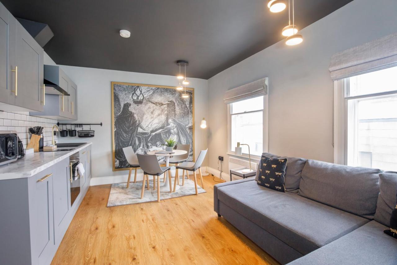 Bateman, Modern City Centre Apartment Sleeps 6 York Exterior foto